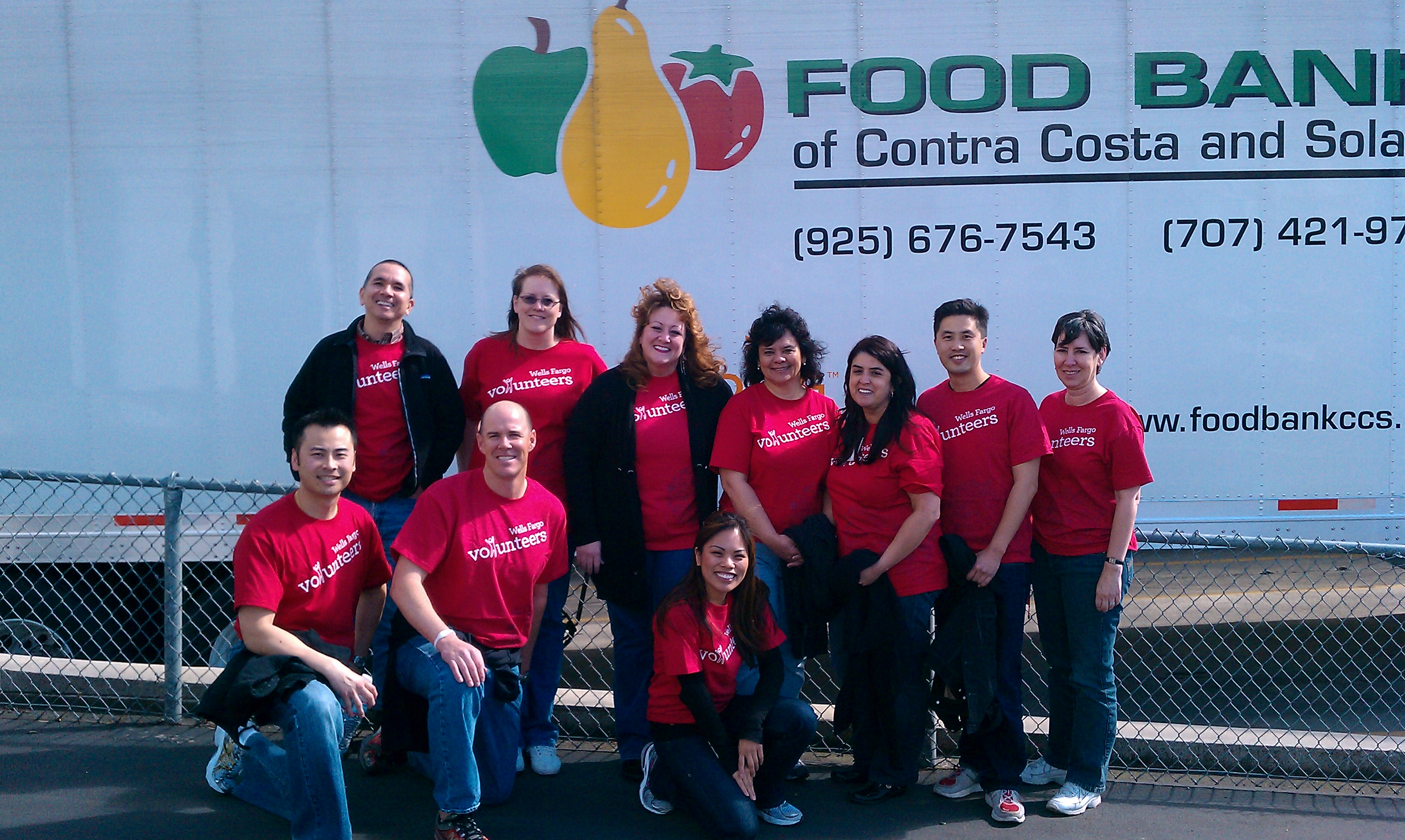 Wells Fargo Volunteers - Food Bank of Contra Costa and Solano